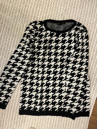 Mango Strickpulli, Hahnentrittmuster, Schwarz/Weiss, Gr.S