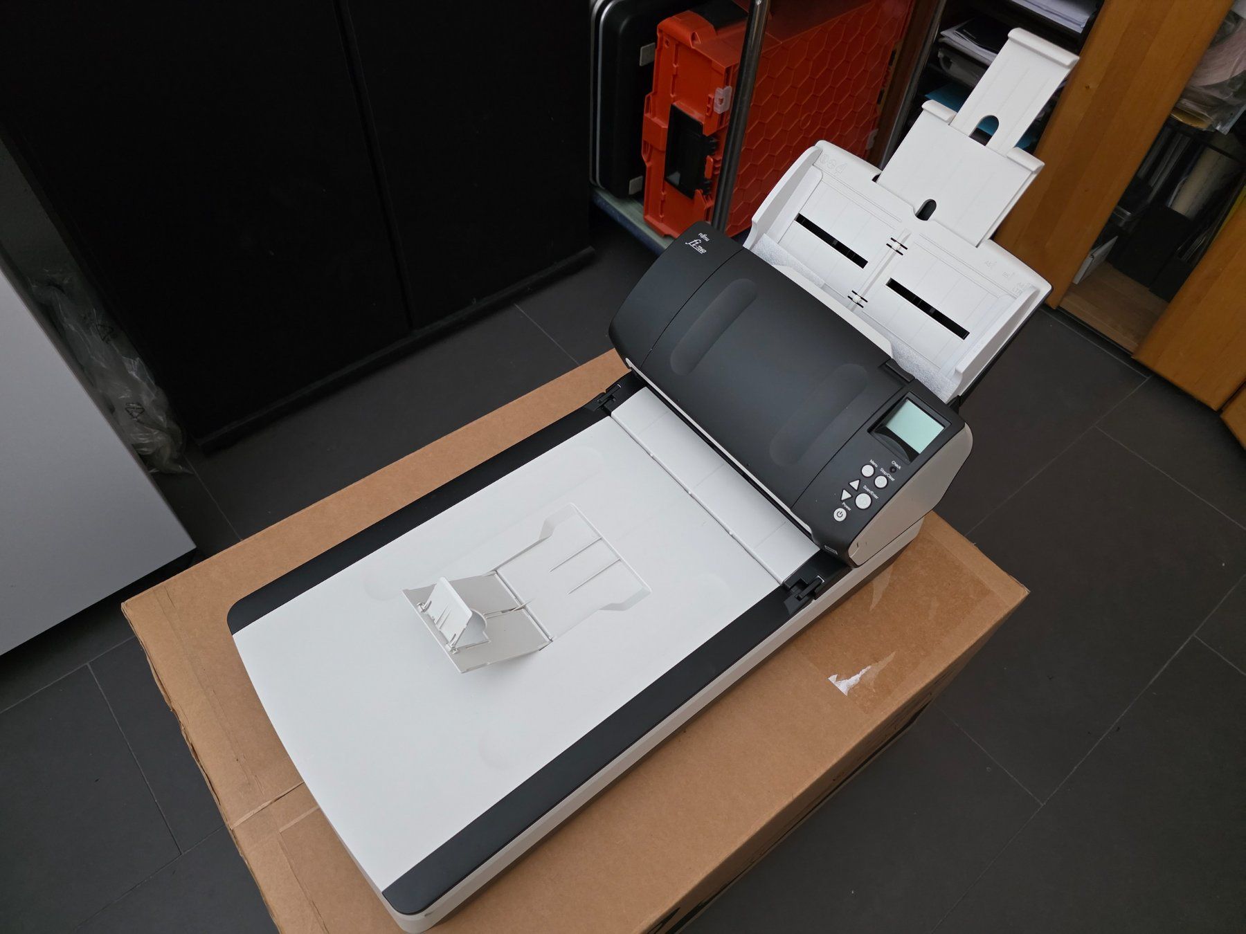 Fujitsu Scanner: Dokumenten & Image Scanner Fujitsu fi-7260 ADF & Flachbett – Gebraucht aus Safenwil von gudda