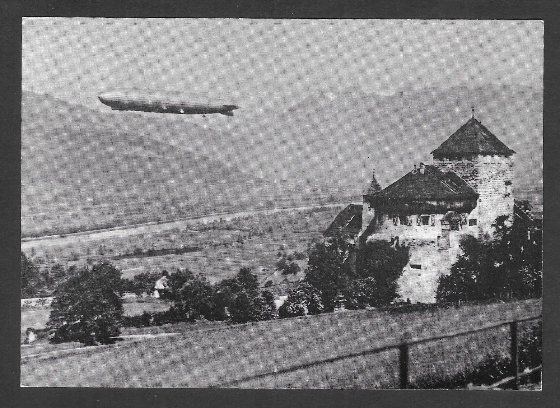 Ansichtskarten: Vaduz mit Luftschiff Graf Zeppelin – Gebraucht aus Olten von clotaldi