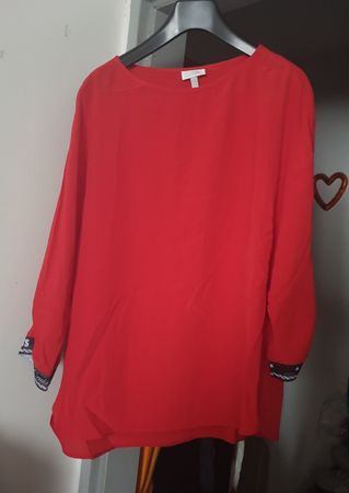 Sportalm schönes Shirt mit Seide Gr. 36
