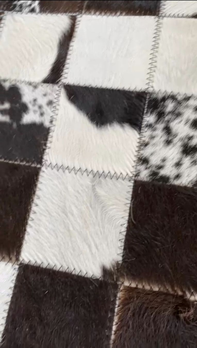 Tappeti: Kuhfell Teppich – Usato da Wislikofen venduto da Ana.Gomes 6