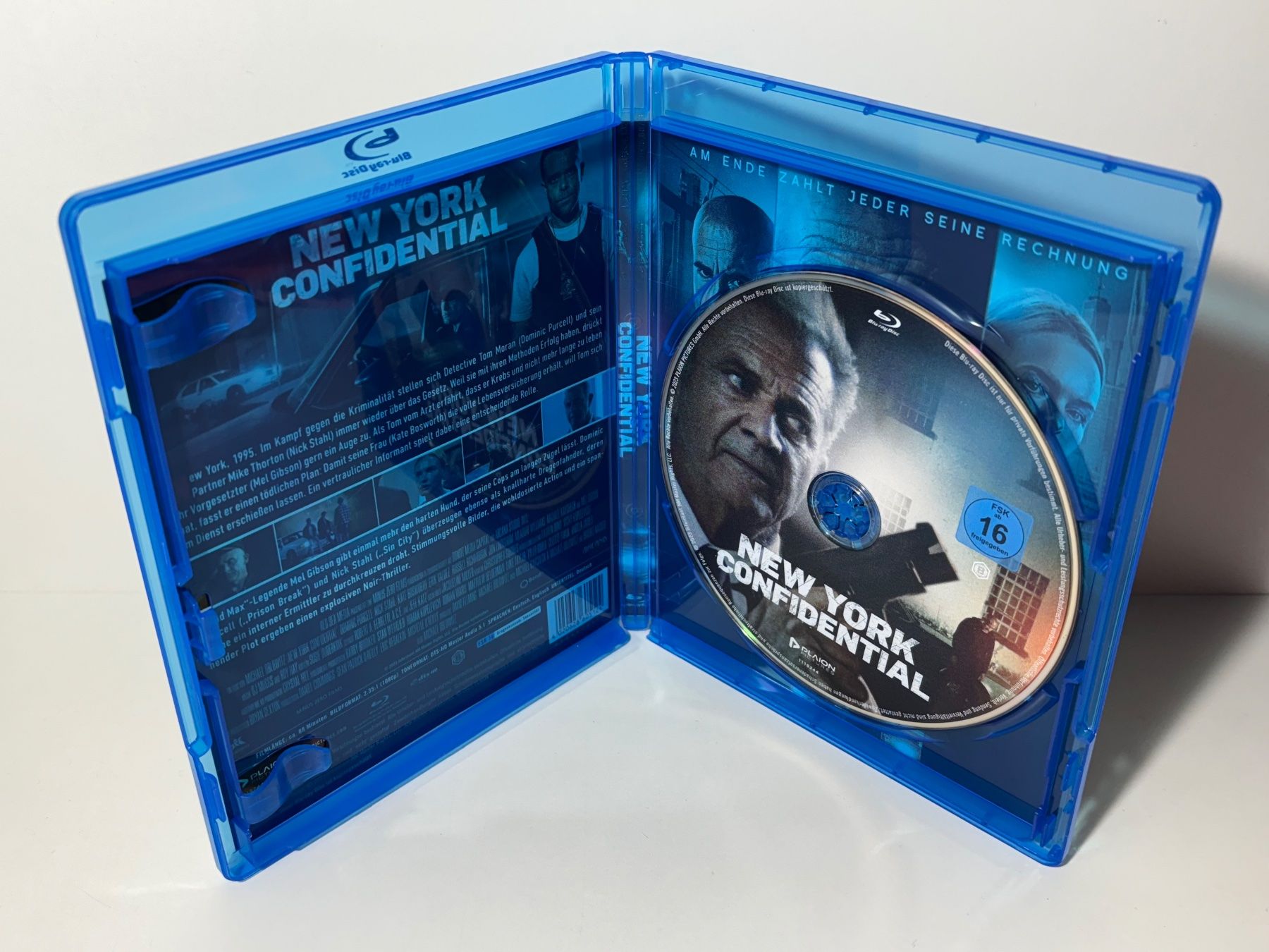 Tutti i DVDs: New York Confidential Blu Ray – Usato da Wilderswil venduto da Sstriker 2