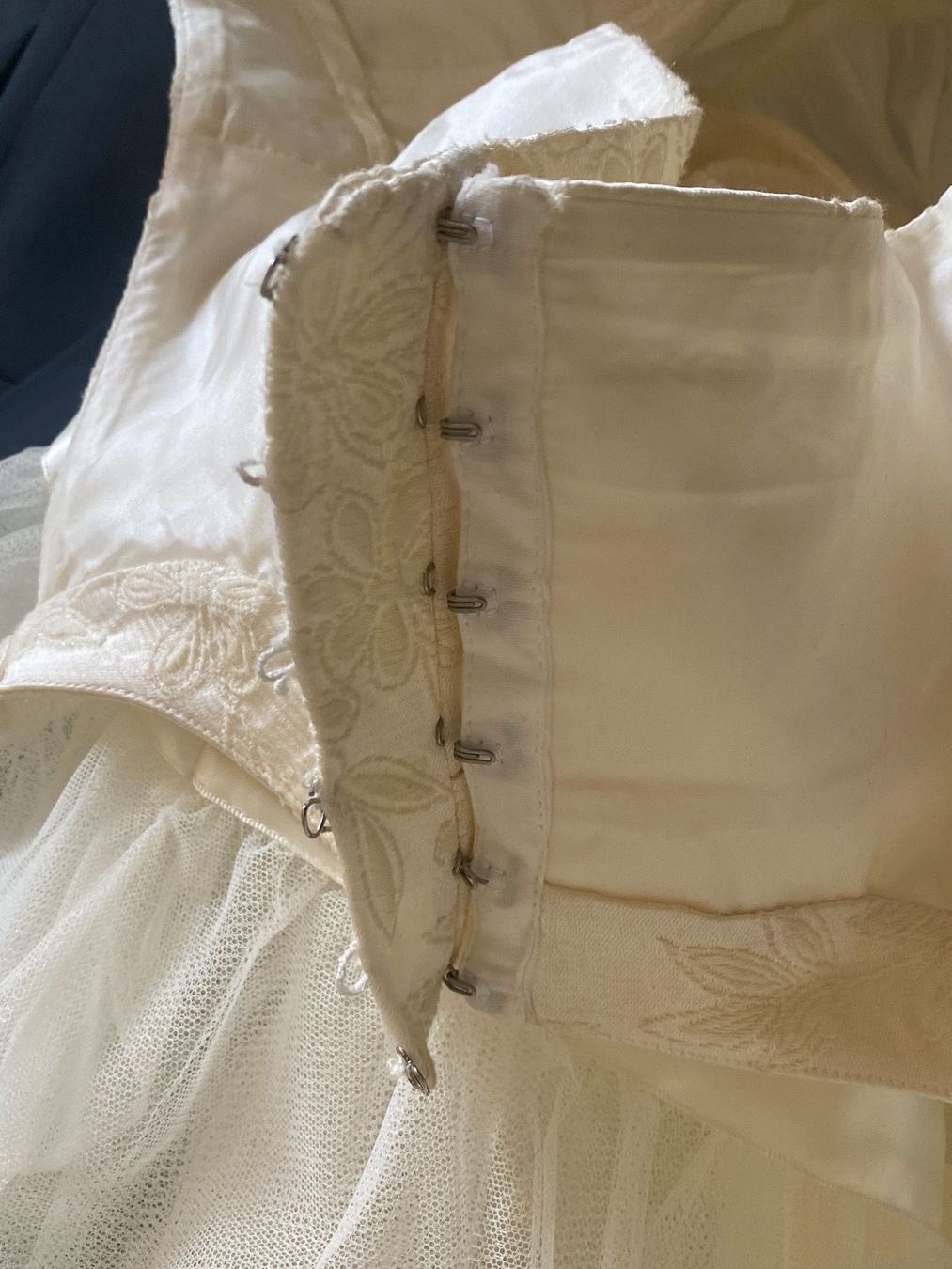 Vestiti: Simone Rocha cream dress – Usato da Zürich venduto da daria_m 8