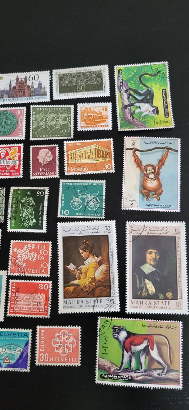 Tutti i francobolli: 50 verschiedene briefmarken ganze welt – Usato da St Gallen venduto da Stampsalshobby 2