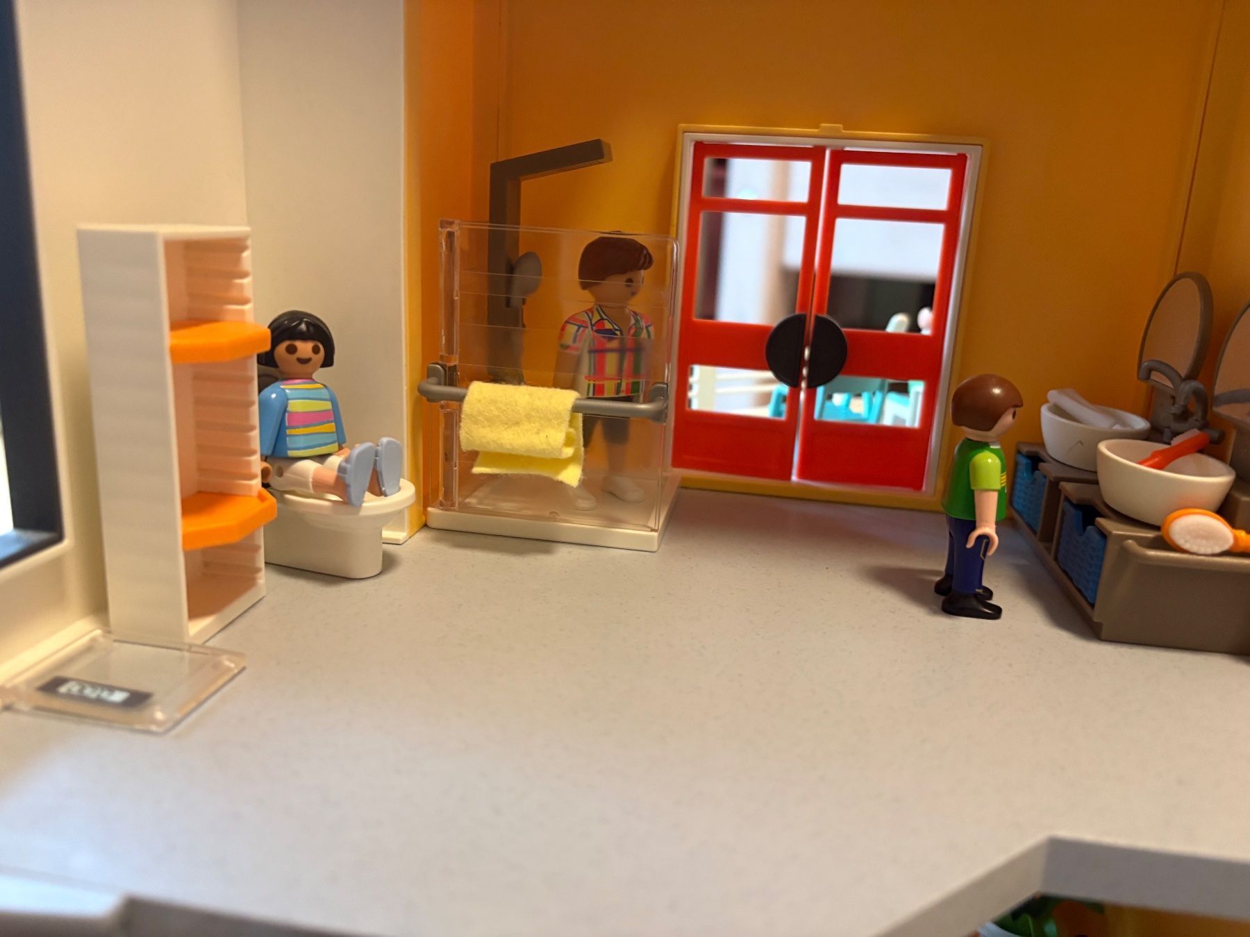 Playmobil Giocattoli: Playmobil Wohnhaus mit Einrichtung – Usato da Henggart venduto da Jacqueline_Kesseli 3