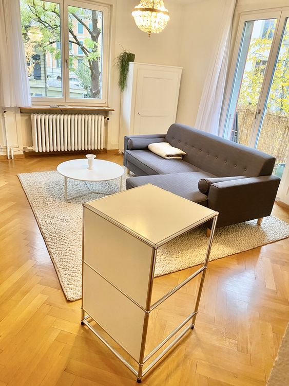 USM-Möbel weiss (Gebraucht) in Gurbrü für CHF 157 – nur Abholung auf ...