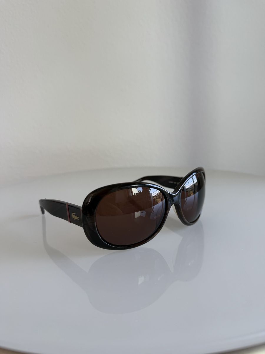 Lacoste Brillen & Gläser: Lunettes de soleil Lacoste – Gebraucht aus Cressier FR von Kvito4ka