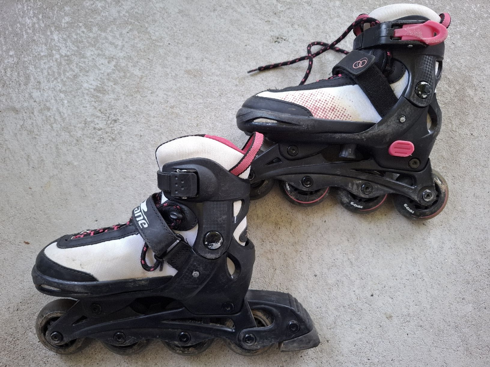 Pattini in linea & Pattini a rotelle: Inlineskates, Rollerblades, verstellbar Gr. 29-32 – Usato da Wabern venduto da jeroalila 1