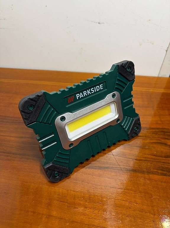 Lampade: Diverse PARSKIDE LED-Arbeitsstrahler   – Usato da Erlen venduto da Nussi-59 3