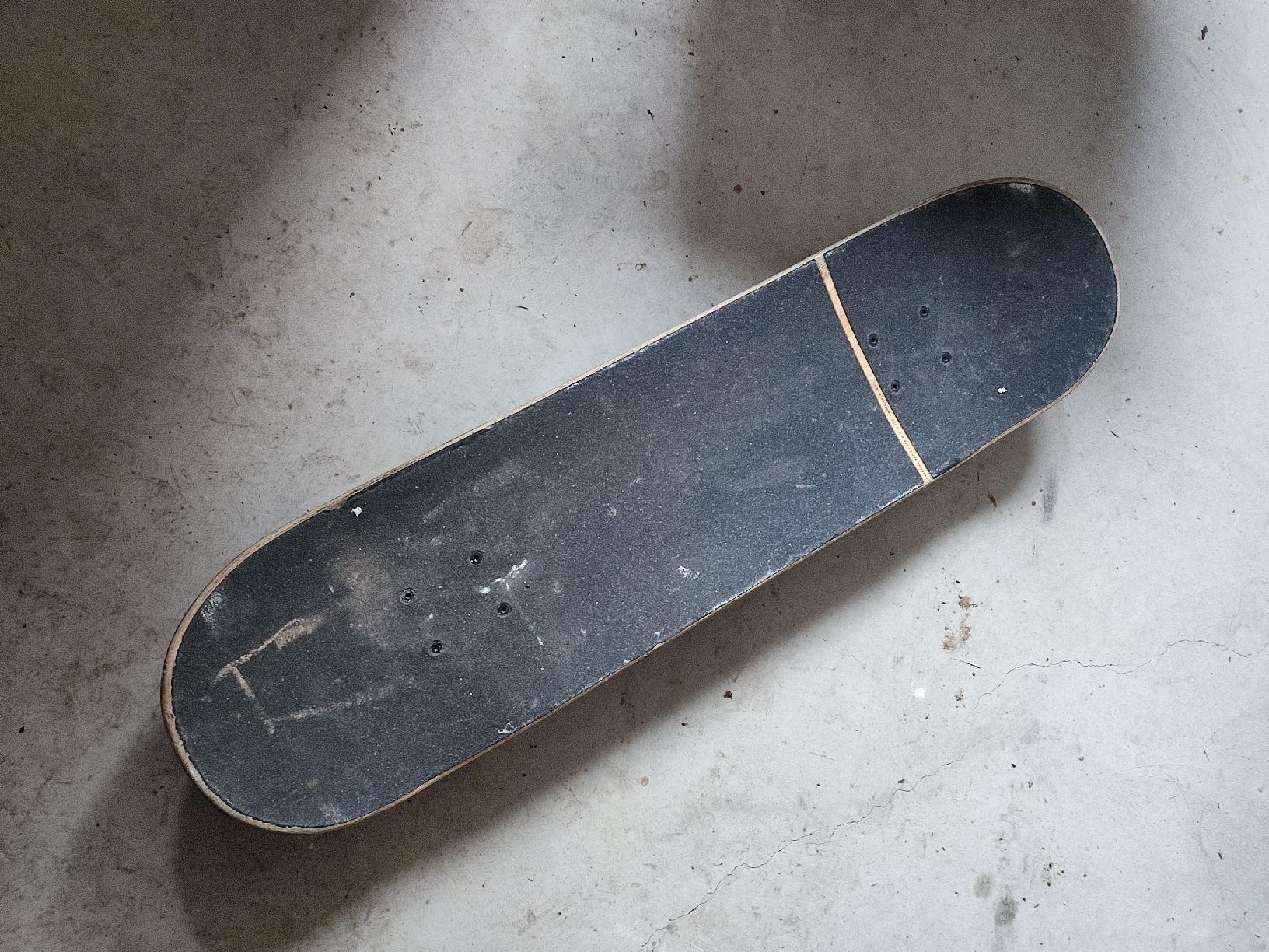 Decathlon Skateboards: Skateboard Rollbrett – Gebraucht aus Uznach von maril0u 1