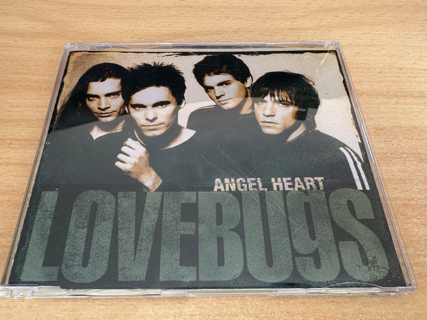 CD: Lovebugs – Angelheart - Single CD – Usato da Rikon im Tösstal venduto da Alpenmutz