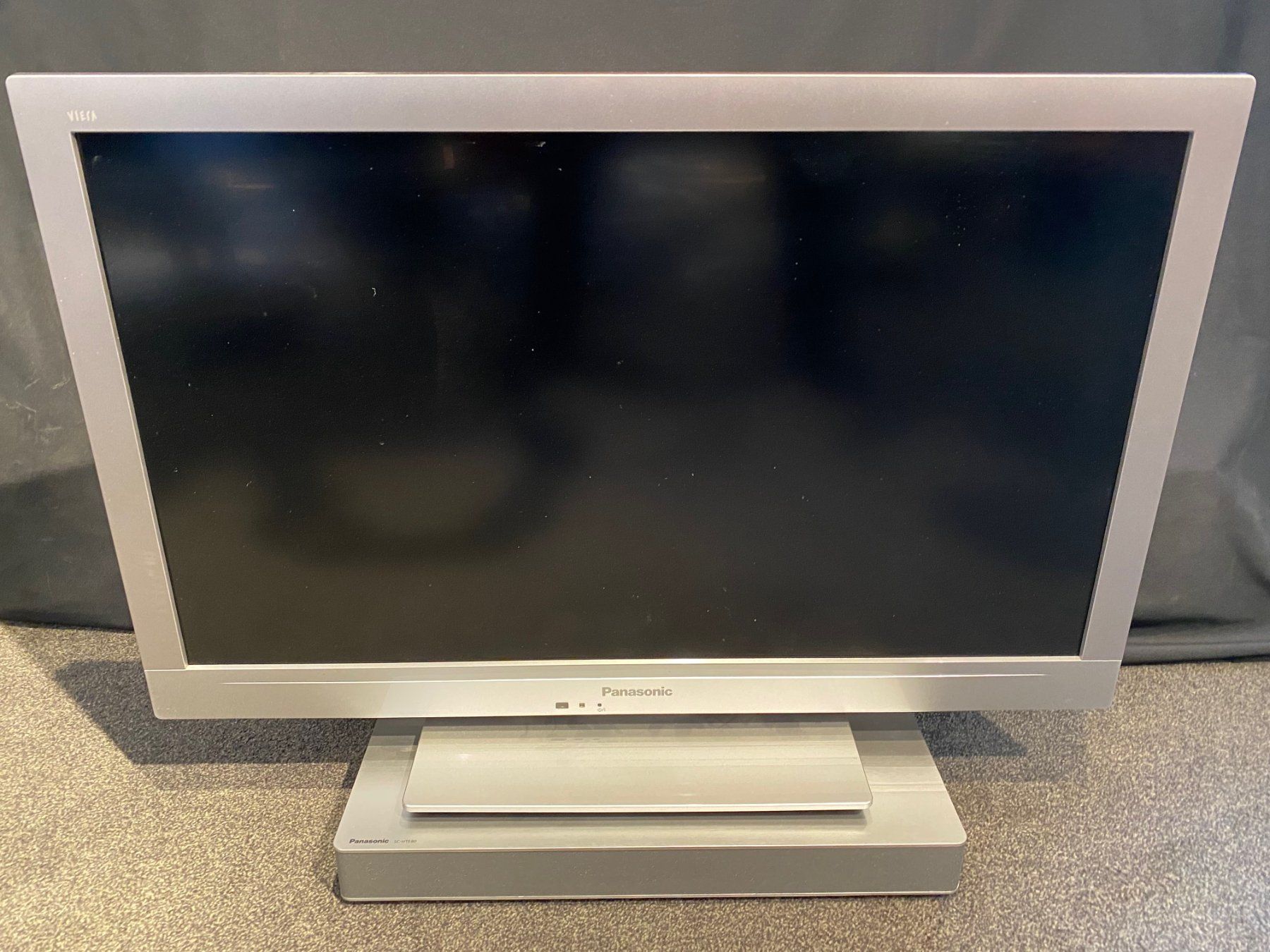 Panasonic Appareils TV: Panasonic TX-32  mit Soundbar – D'occasion à Würenlingen par Schneiderhifi