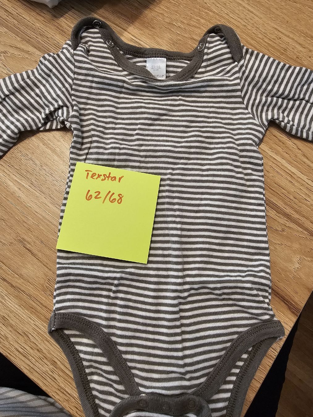 Biancheria intima: Baby Body – Usato da Brüttisellen venduto da Miralaurea