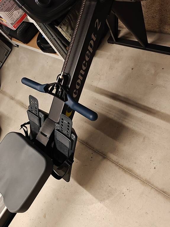 Hometrainer: Rudergerät Concept2 Modell E mit PM5  Top Zustand – Usato da Küsnacht ZH venduto da kaleko