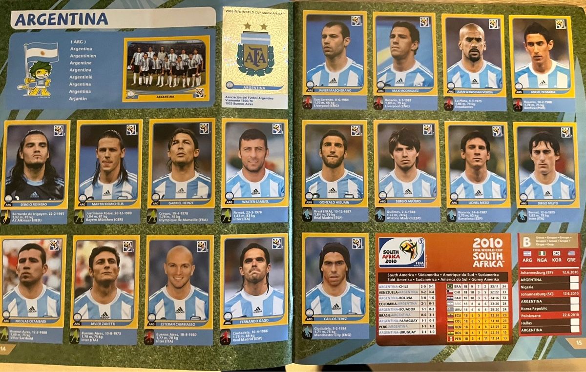 Panini Album: Panini 2010 album officiel complet – Nuovo (secondo la descrizione) da Biel/Bienne venduto da dre_kk2q 1