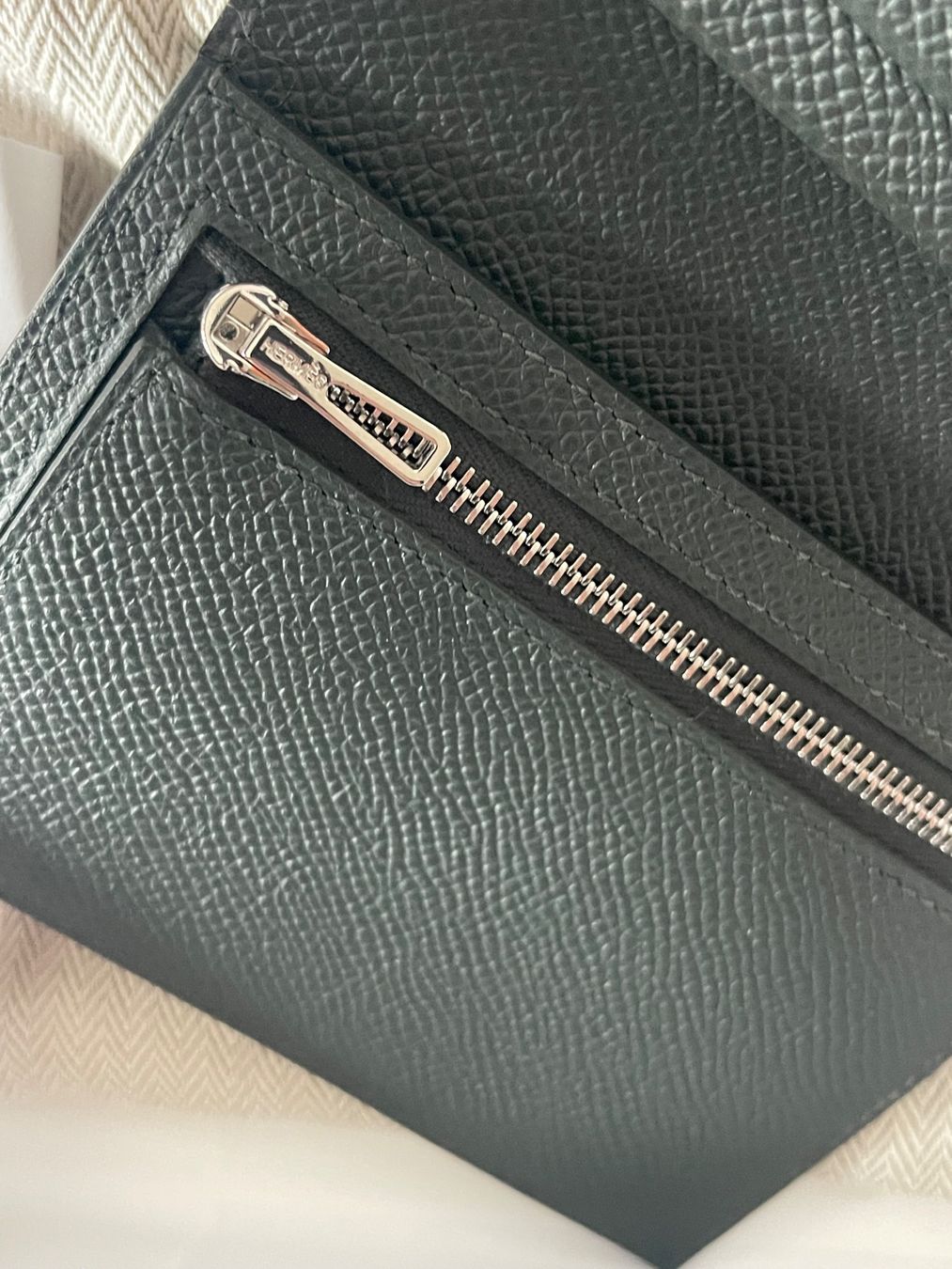 Hermès Portafogli: Hermès Portefeuille, Leder, nie benutzt mit Box – Nuovo e nell'imballaggio originale da Agra venduto da Milena_L 3