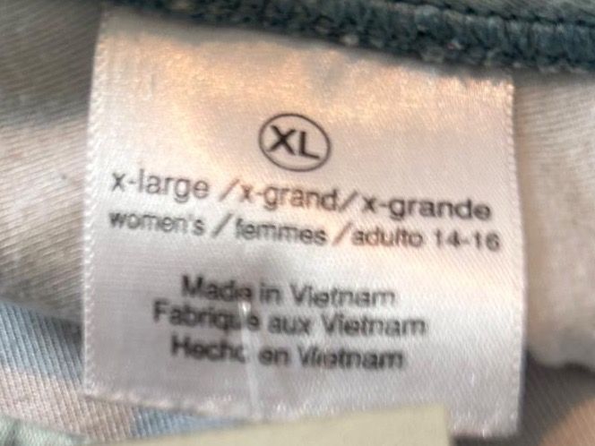 T-shirt: Trägershirt Grösse XL/ 40-42 – Usato da Neuenkirch venduto da balani 2