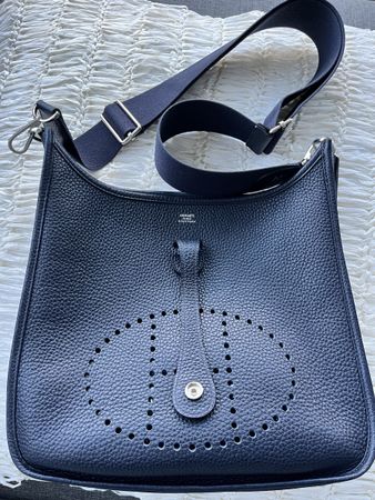 Hermès Evelyne 29,bleu nuit, PHW, mit Rechnung,
