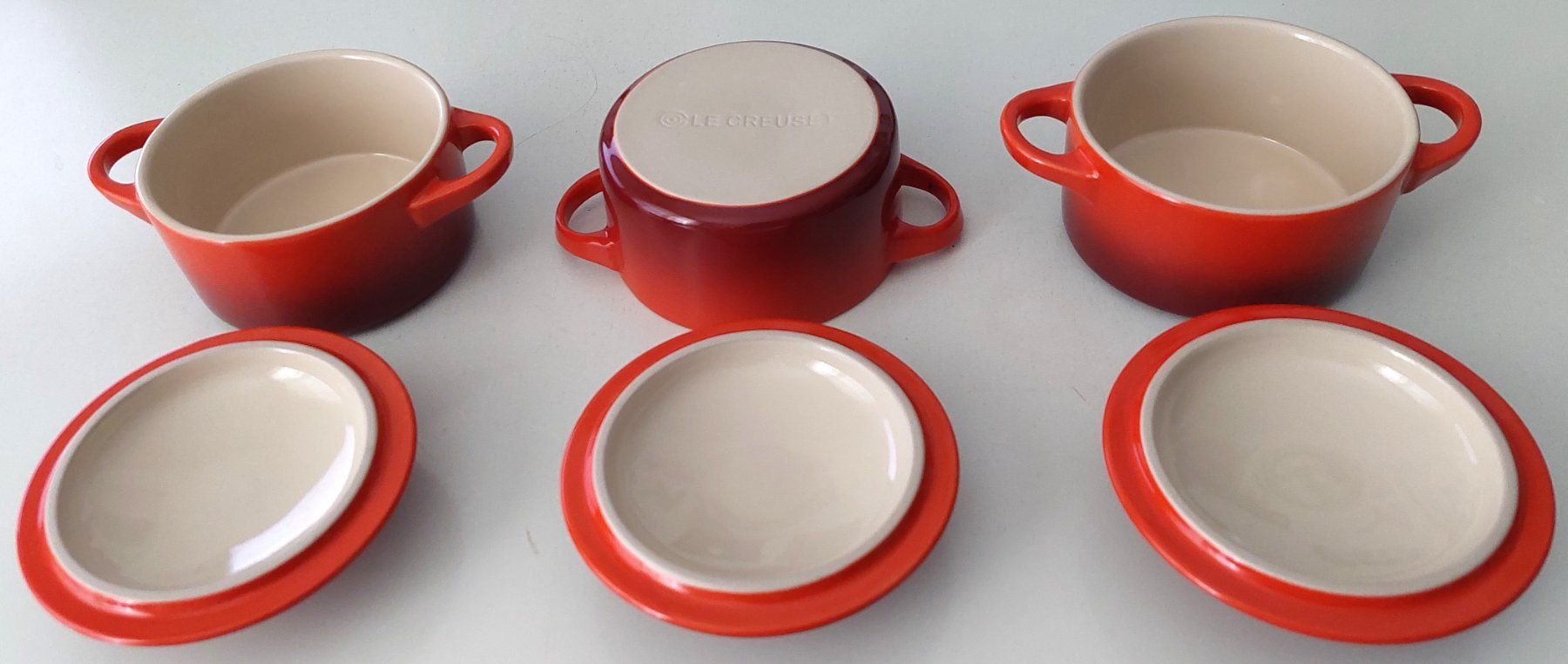 Le Creuset Teglie da forno: 3 Le Creuset Mini-Cocottes mit Deckel, neuwertig – Nuovo (secondo la descrizione) da Uitikon Waldegg venduto da Boots15 3