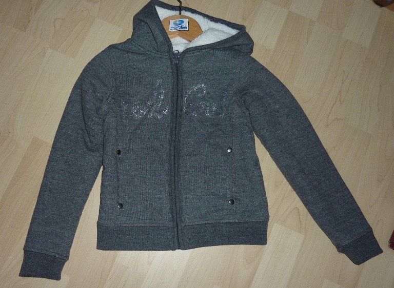Giacche & Cappotti: Super Jacke aus Manor Gr. 128 – Nuovo e nell'imballaggio originale da Melchnau venduto da BarbaraD01