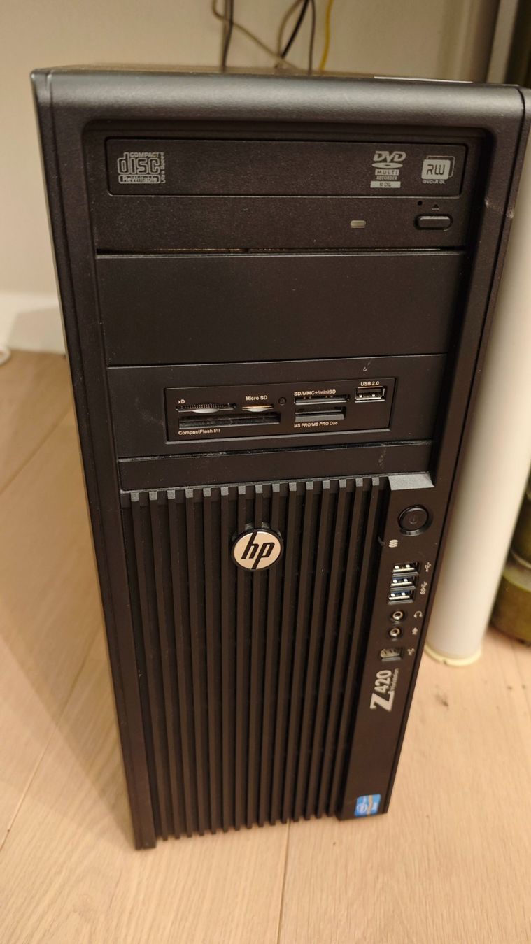 Hewlett Packard PC: Z420 Workstation – Usato da Küssnacht am Rigi venduto da ubender