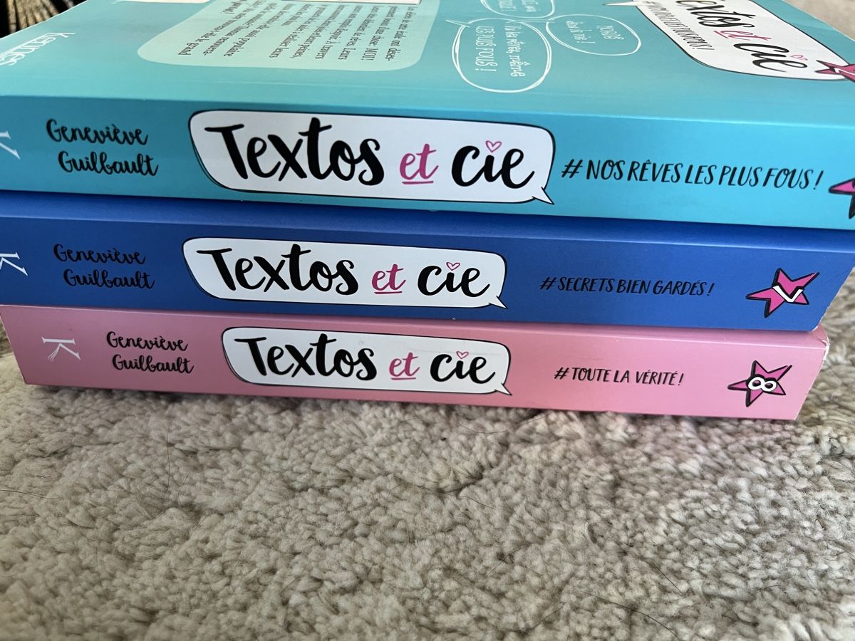 Libri: 3 Livres Textos et cie - #7, #8, #2 – Nuovo (secondo la descrizione) da Murist venduto da MRVJ02 1