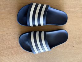 Adidas Adilette gr. 38, Dunkelblau