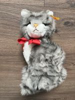 Steiff Katze mit Knopf im Ohr