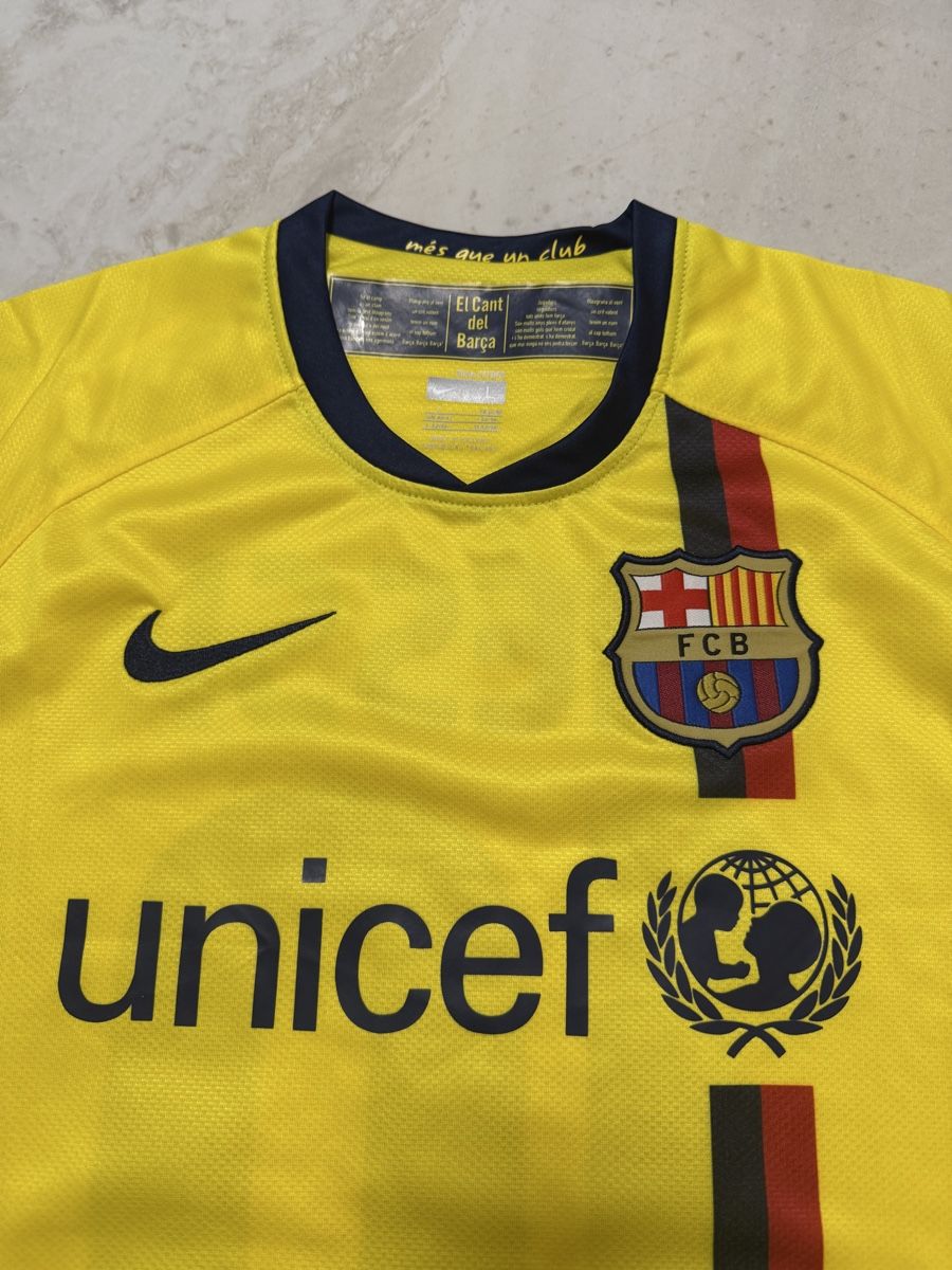 Nike Canottiere & Pantaloni: FC Barcelona Messi Trikot Saison 2011/2012 – Nuovo (secondo la descrizione) da Bronschhofen venduto da leo_99hp 2