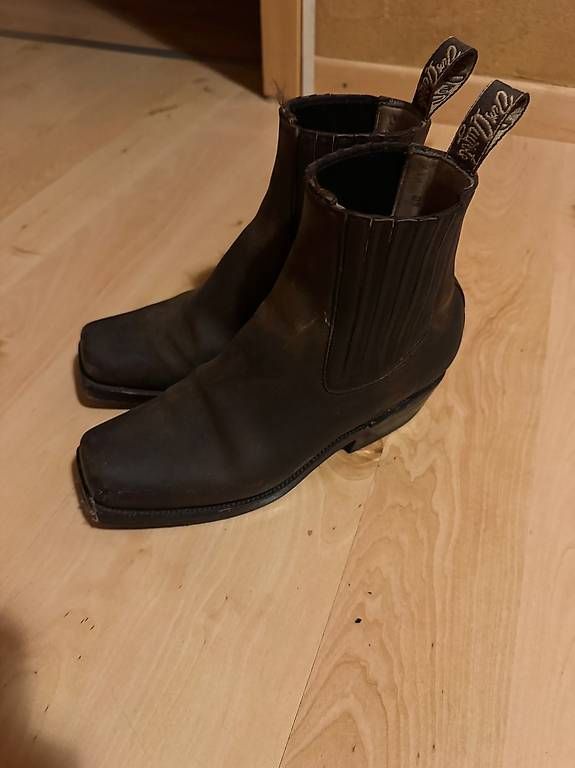 Scarpe da donna: Bikerstiefeletten Grösse 39-40 – Nuovo e nell'imballaggio originale da Langnau i. E. venduto da aruntara