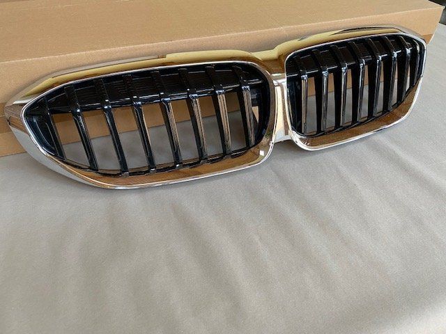 original-bmw-niere-von-3er-touring-g21-ab-chf-1-gebraucht-in-f-r