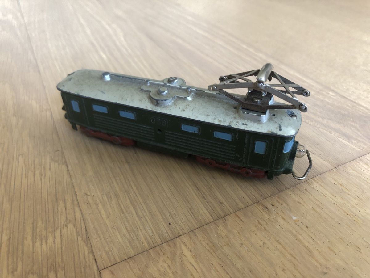 Wesa Modelleisenbahnen: Wesa, Trämmli grün – Gebraucht aus Zürich von Kiron