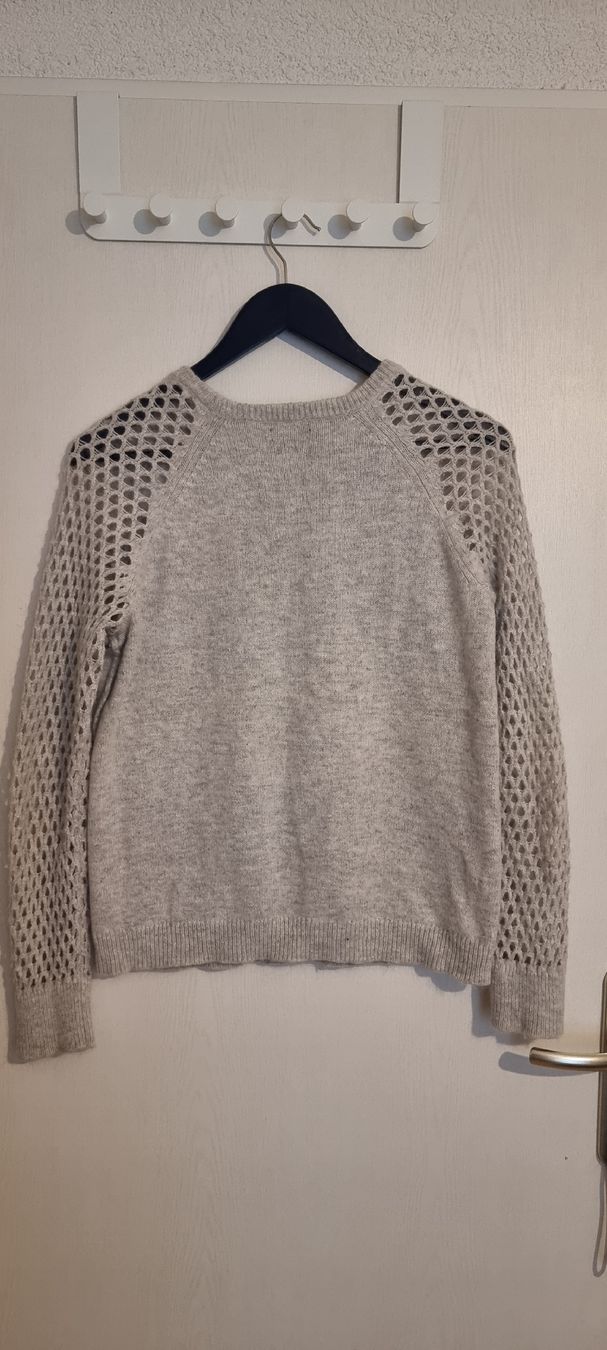 Guess Maglioni & Felpe: Pullover Guess M – Usato da Glattpark(Opfikon) venduto da TatianaVladimirova 3