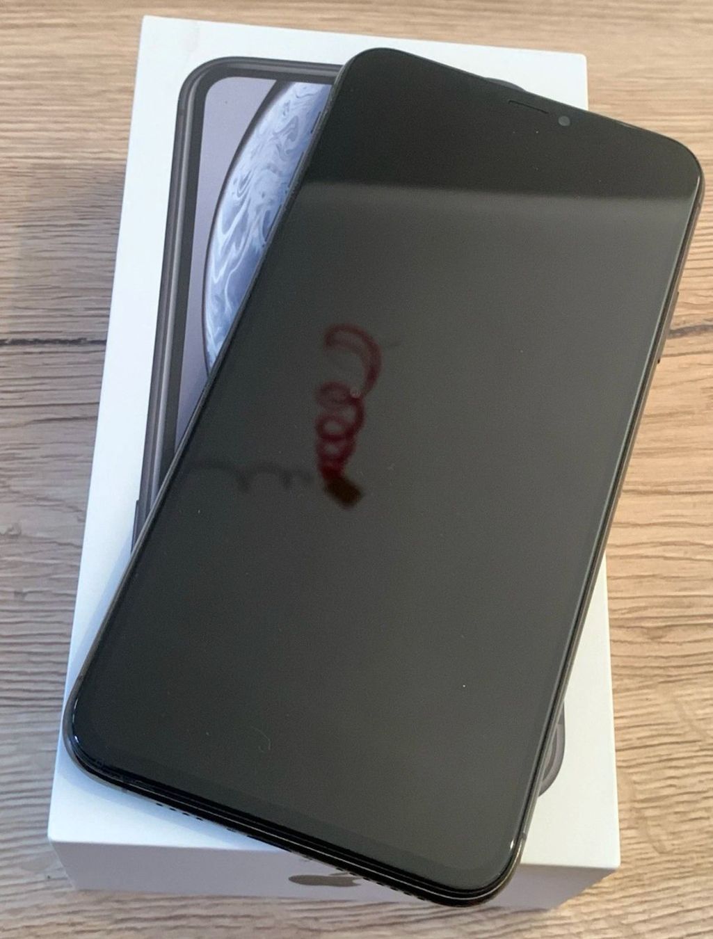 Apple Telefoni cellulari / Smartphones: IPhone XS Max 256gb akku 98% – Usato da Luzern venduto da Waince786 2