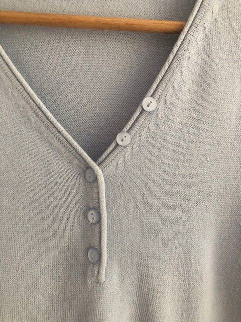 Maglioni & Felpe: Lichtblauer Pullover, L, mit Kaschmir-Feeling, 100% Acryl – Usato da Hünenberg See venduto da dustein 3