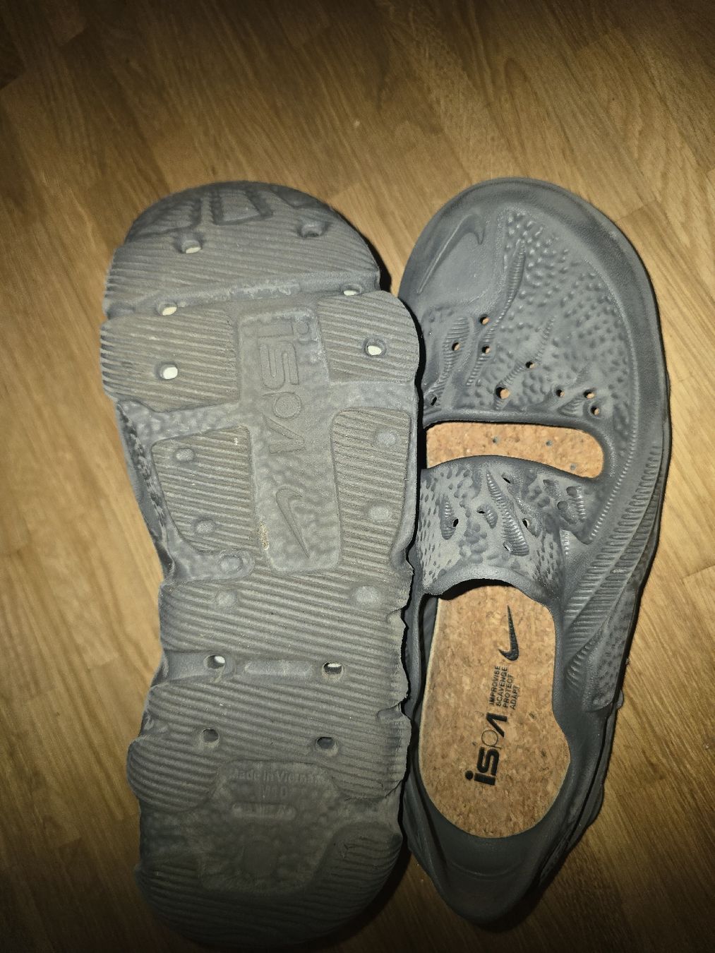 Nike Herrenschuhe: Sandales Nike ISPA Universal taille 44 gris – Gebraucht aus Mont-sur-Lausanne von Didinho 1