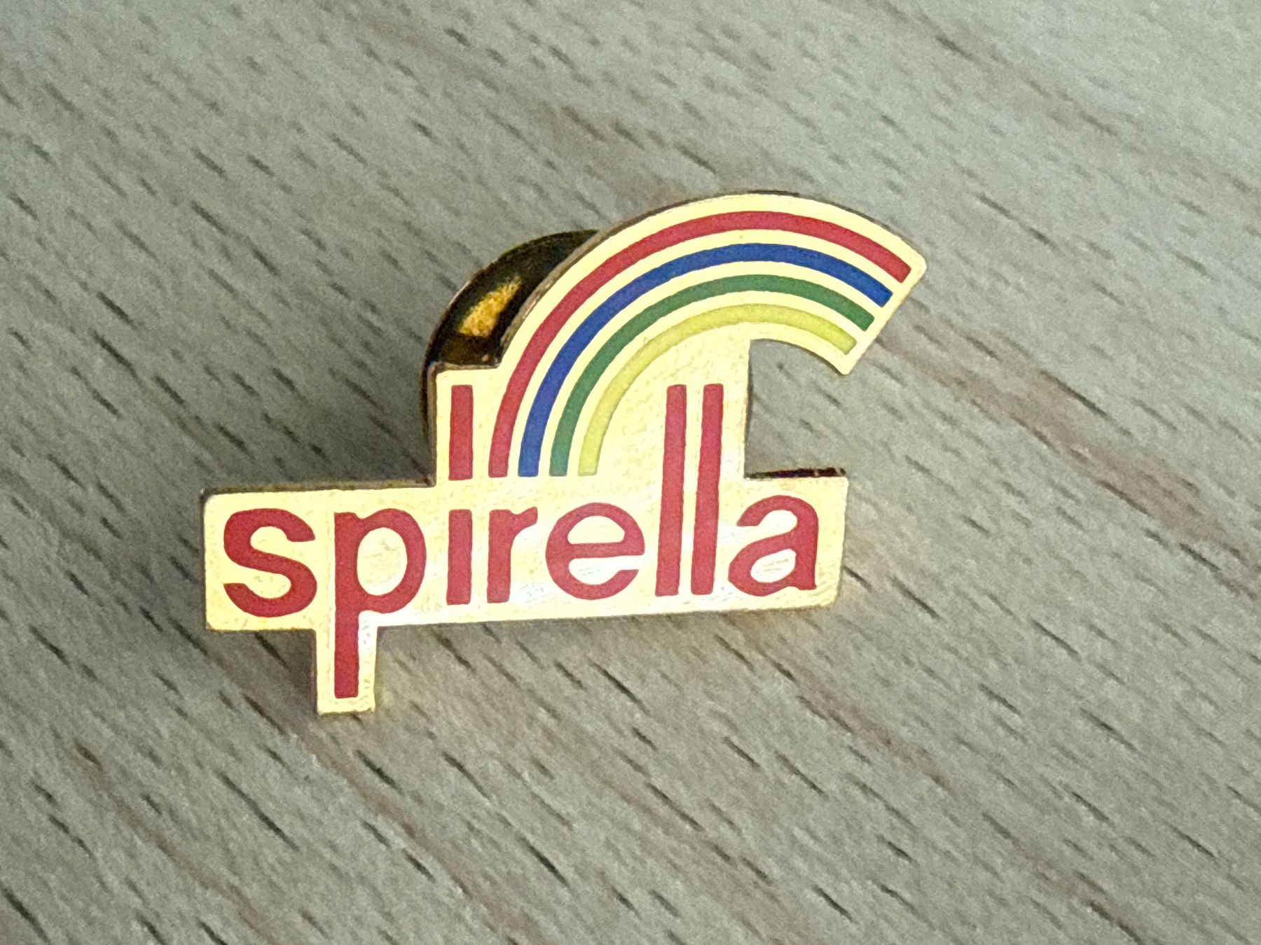 Placchette & Badge: Pin Spirella – Usato da Glattbrugg venduto da Schweigmatt