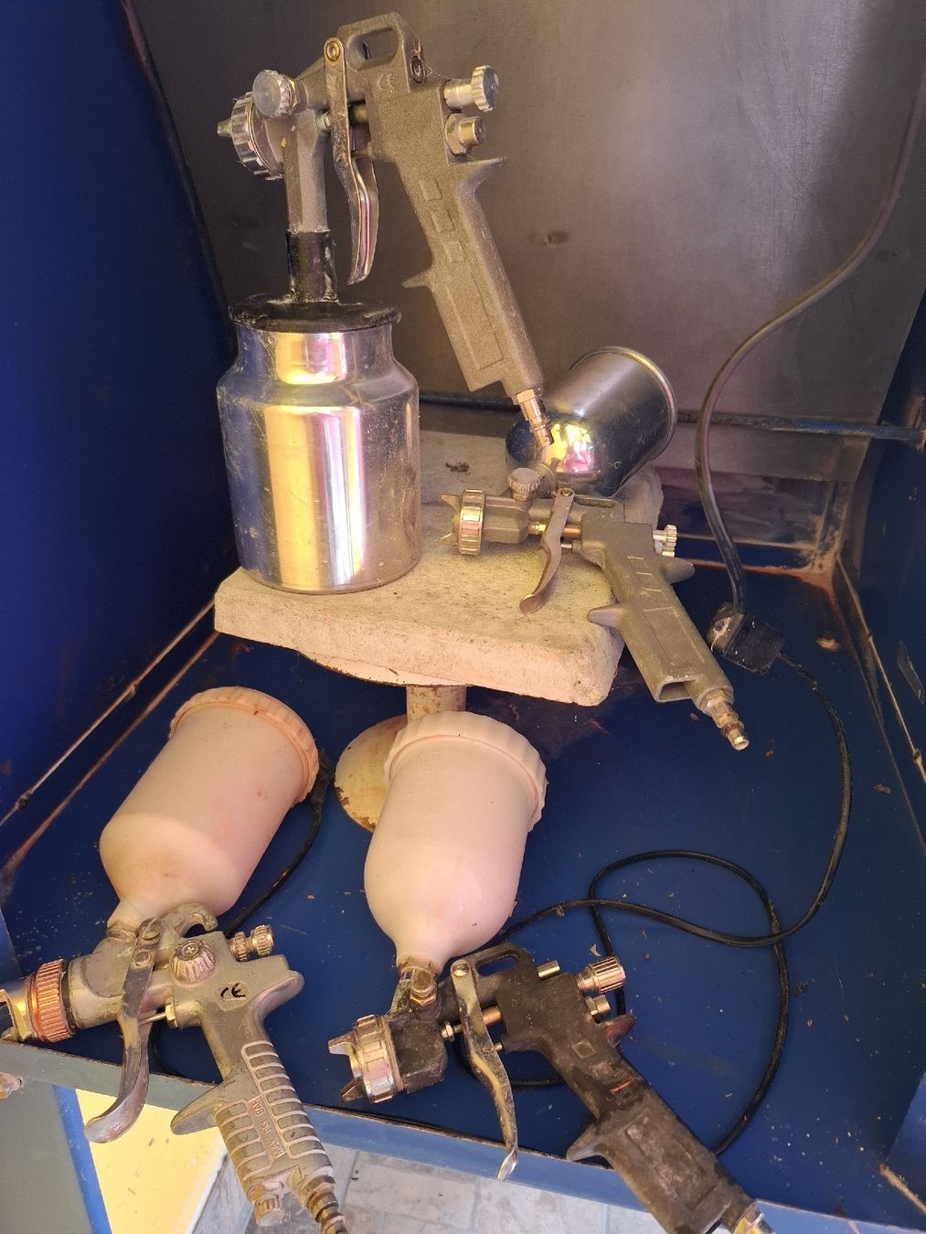 Tutte le macchine: Cabine de sablage avec pistolets – Usato da Grandevent venduto da mik_52f8 1