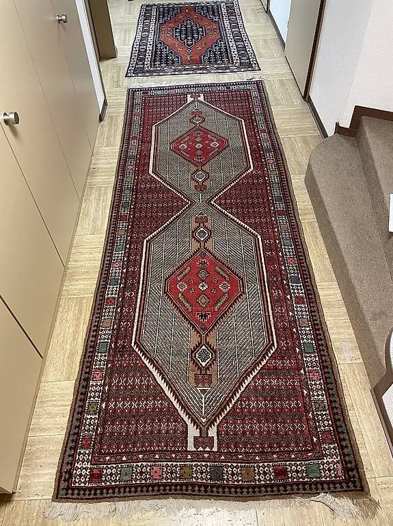 Tapis: Langer Teppich  – D'occasion à Emmenbrücke par nil_mtg6