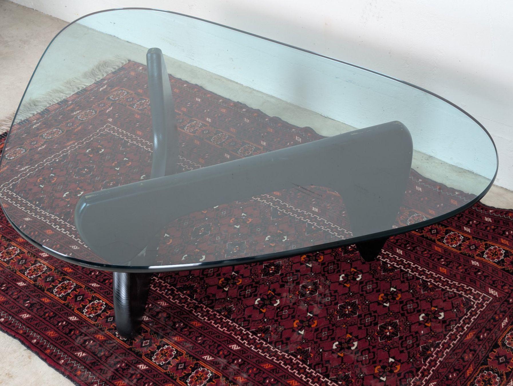 Vitra Tavoli: Vitra Design Museum Isamu Noguchi Coffee Table – Usato da Winterthur venduto da Hint17 1