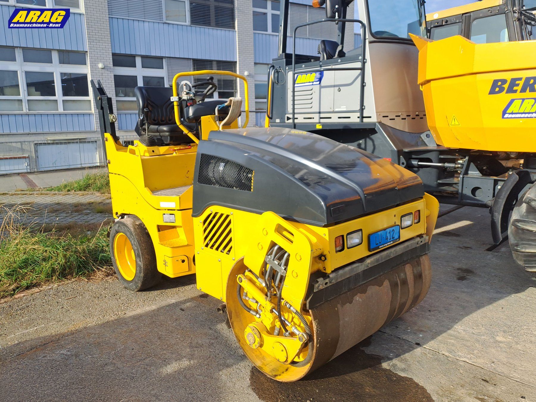 Bomag Tutte le macchine: Bomag BW120 AC-4 Walzenzug – Usato da Hasle LU venduto da Arag08