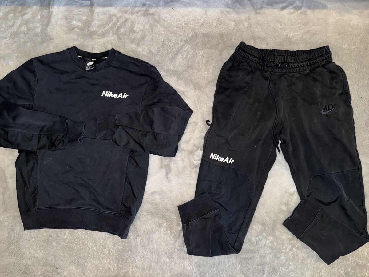 Kleiderpakete: ENSEMBLE NIKE AIR – Gebraucht aus Genève von Noah8972