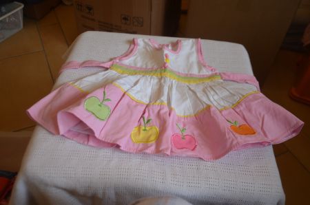 TAILLE 74 - JOLIE ROBE