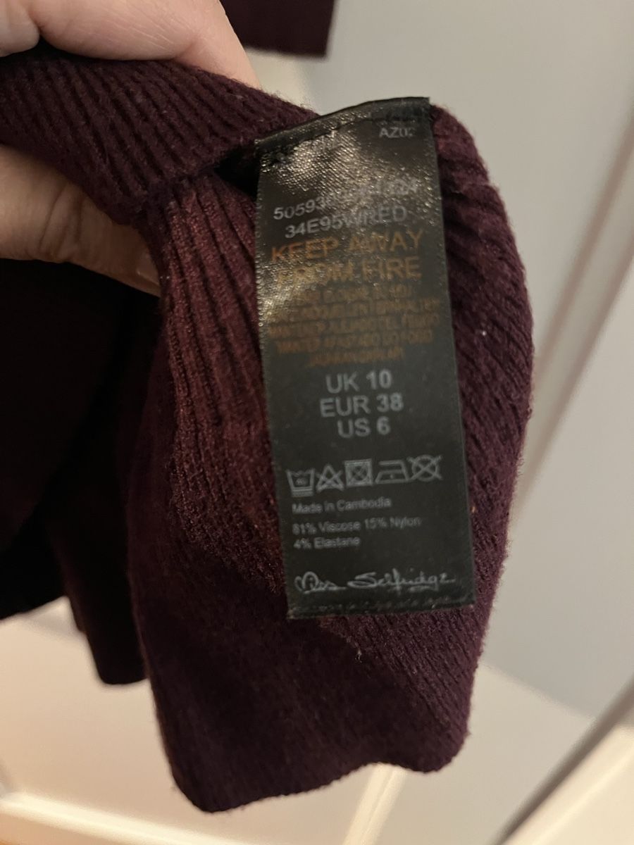 Kleider: Süsses Strickkleid in Bodeauxrot – Gebraucht aus Uster von Kalici1 2