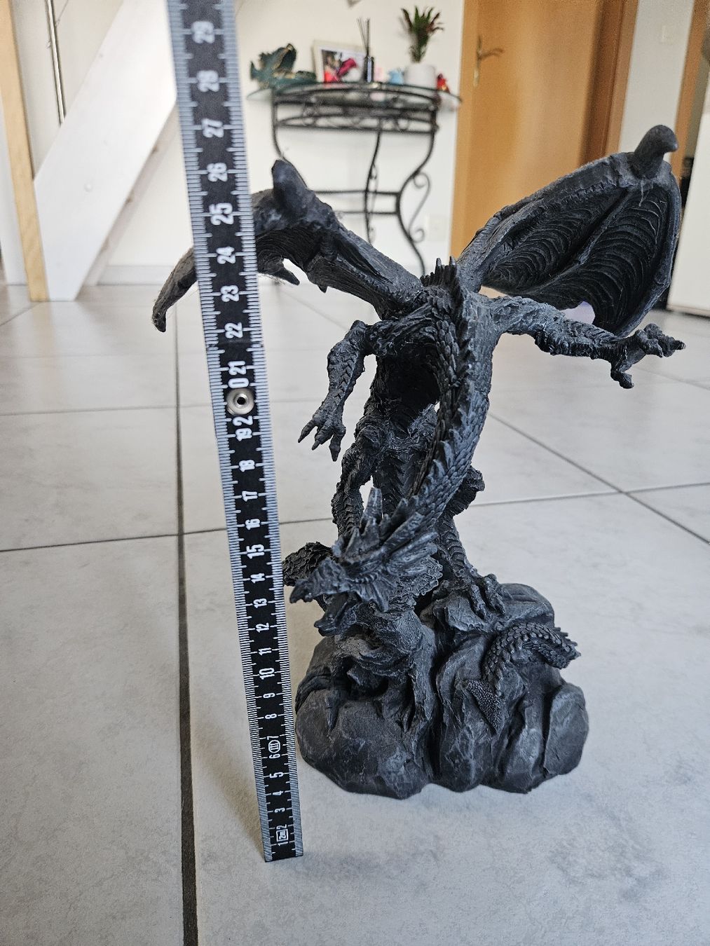 Statuette: Drachen Figur auf Felsen – Usato da Aristau venduto da Fr3aKy 2