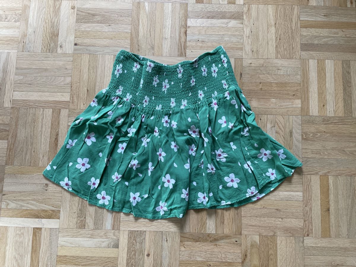 C&A Gonne: Sommerlicher Minirock mit Blumenmuster, Grösse 40 – Usato da Zürich venduto da spo_zxm7 2