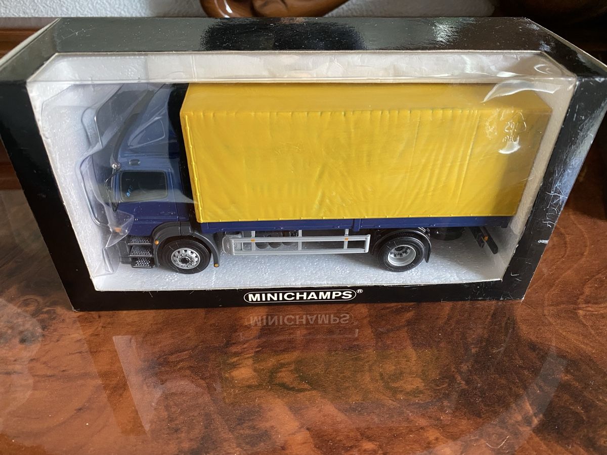 Mercedes-Benz Modellini d'auto: Mercedes Benz Atego Dachser – Nuovo e nell'imballaggio originale da St. Margrethen SG venduto da Alfista_159