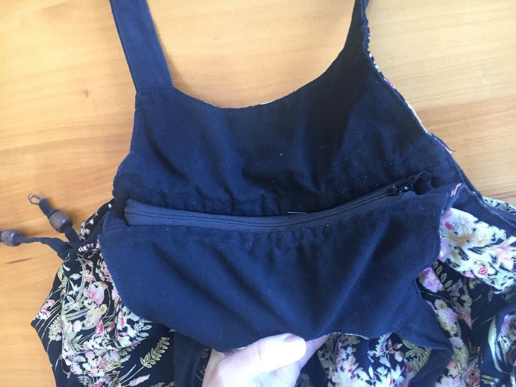 Borse da donna: Baumwolltasche mit Blumenmuster – Usato da Zürich venduto da ehupp 3