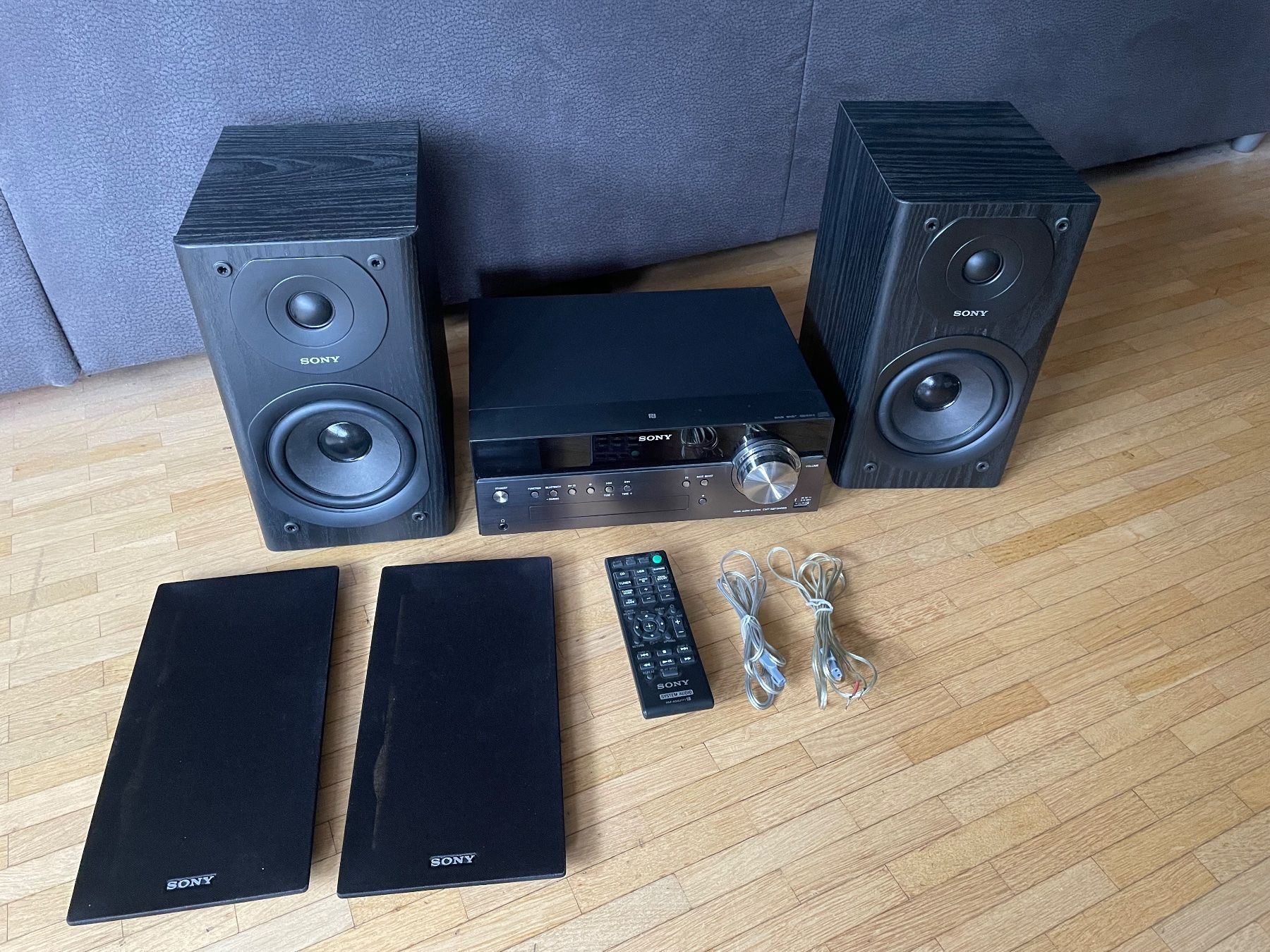 Sony Lettore multimediale & Streamer: SONY CMT-SBT300WB NETZWERK MICRO-KOMPAKT-SYSTEM – Nuovo (secondo la descrizione) da Egg b. Zürich venduto da underworld 5