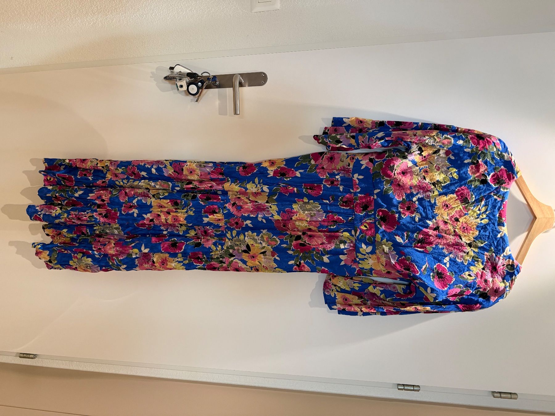 Sezane Vestiti: Sezane Maxikleid mit Blumenmuster, Größe 38 – Nuovo (secondo la descrizione) da Lachen SZ venduto da emm_l5sb 4